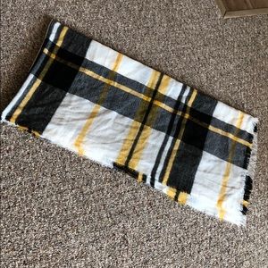 Large scarf from Paris